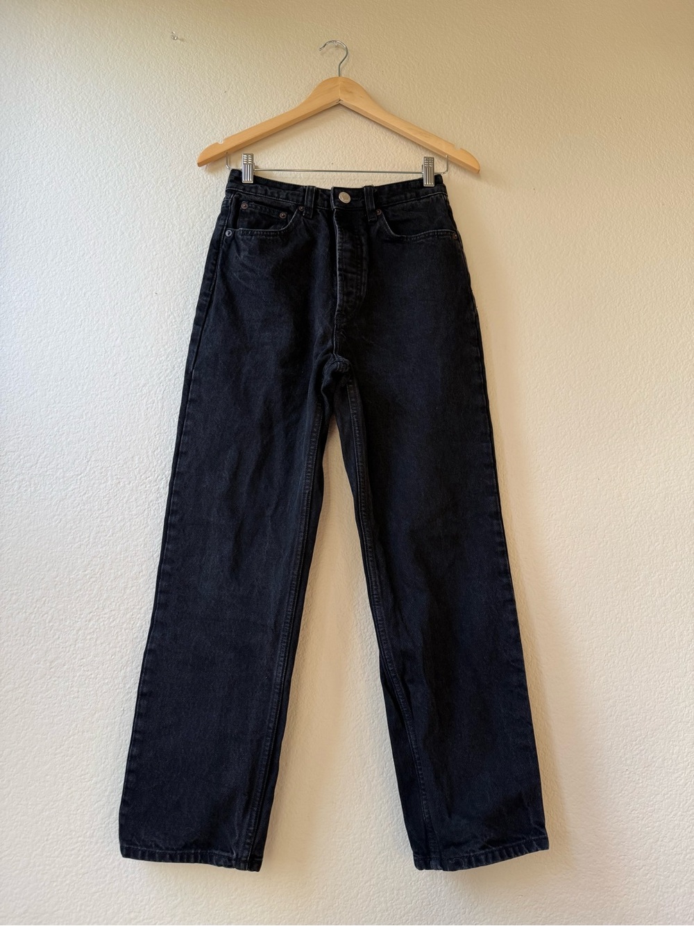 Zara Women's Black Straight Jeans - Picture 2 of 13